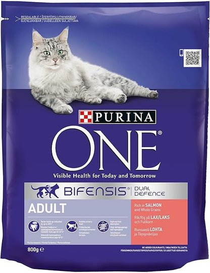 Purina ONE Adult Dry Cat Food Rich in Salmon 800g, Pack of 4